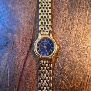 Vintage Seiko Women V401-0289 Gold Tone Navy Dial Quartz Watch 6 1/2"